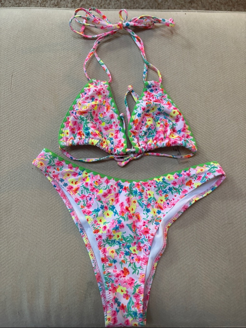 SHEIN Pink Floral Triangle Tie Bikini Set